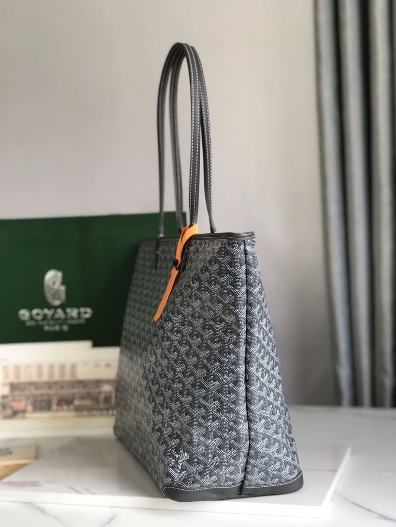 Goyard Shopping Bags